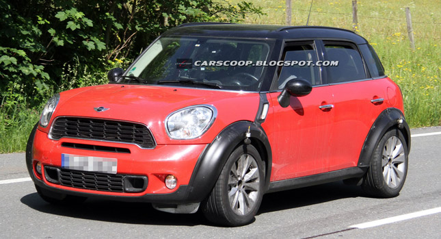  Scoop: Mini Preparing New Traveller Minivan Based on the Countryman