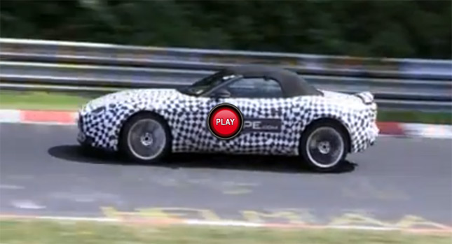  Can You Tell if This Jaguar F-Type is Powered by a Supercharged V6 or a V8?