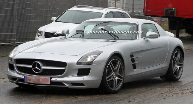  Scoop: New Mercedes-Benz SLS AMG E-Cell Sheds its Camo and Gets Caught By Our Lens