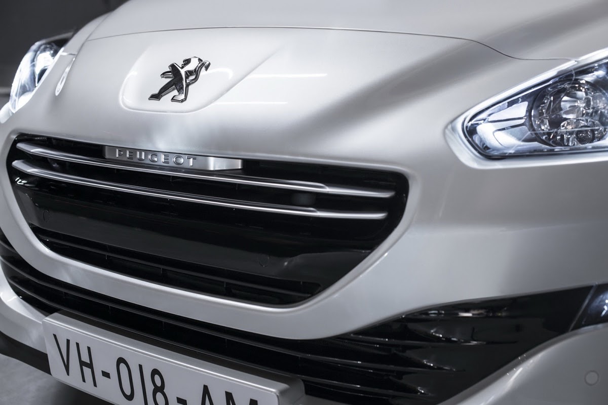 Peugeot Unveils Rcz Facelift And Rcz R Study With Hp Both Go On