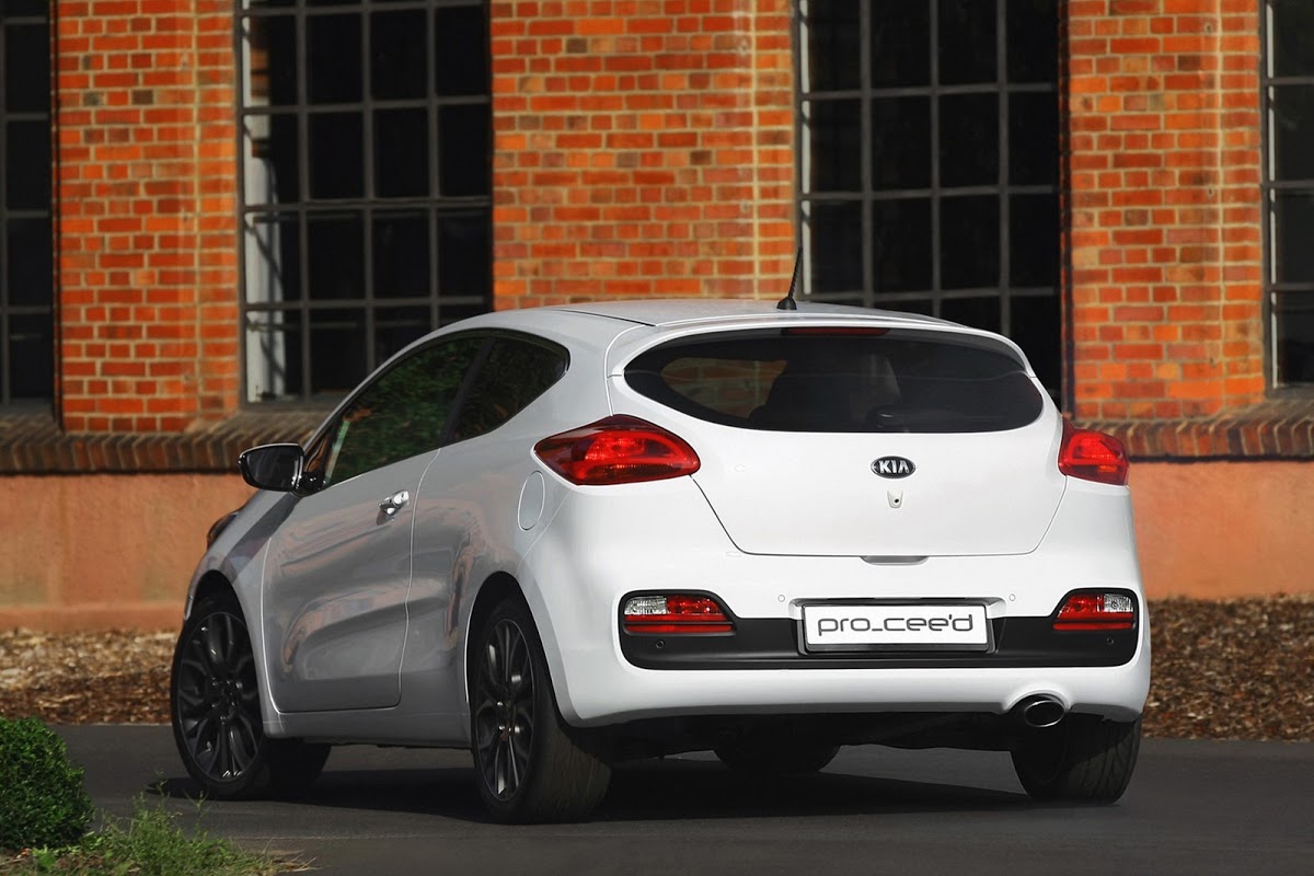 New Images of Kia's 2013 Pro_Cee'd Compact Hatch