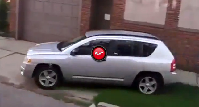  Jeep Driver Uses Sidewalk to Bypass School Bus Only to Find a Cop on the Other Side…