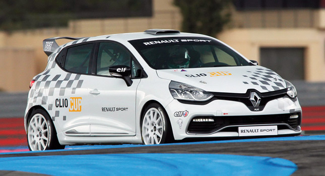 bewaker toernooi Bonus New Renault Clio RS 4 Suits Up for Racing, gets 220hp 1.6L Turbo | Carscoops
