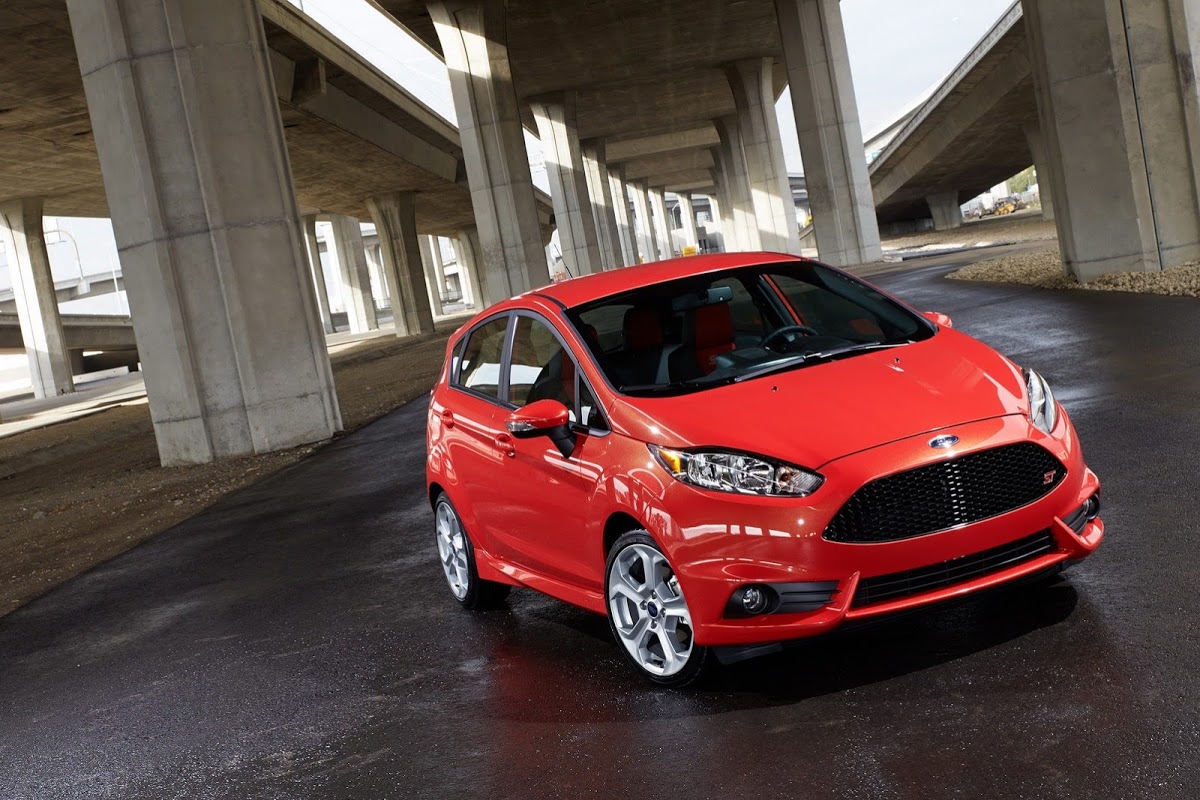 Ford Fiesta St пятидверный