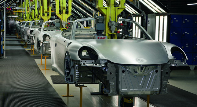  Porsche May Halt Weekend Shifts at Zuffenhausen Plant Due to Reduced Demand in Europe