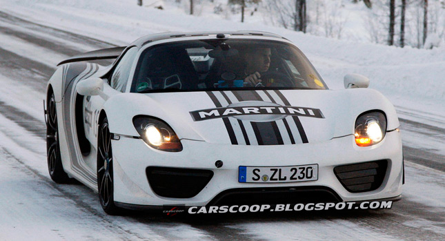  Scoop: New Porsche 918 Spyder Shows its Monotone Shades on the Snow