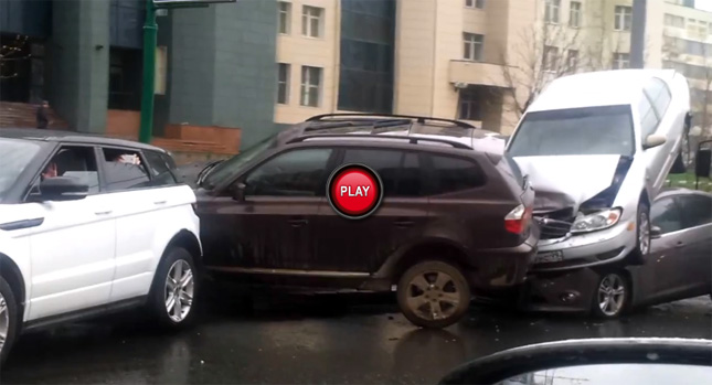  Moscow: Now, That's One Impressively Messy Accident…