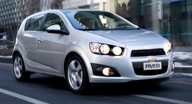 Chevrolet Aveo Hatchback and Sedan Get a New Face in China