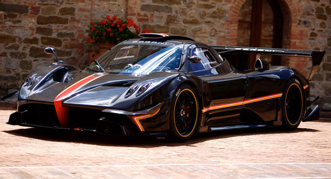  Pagani Introduces the Last Zonda Special, the New 800HP Track-Exclusive Revolucion