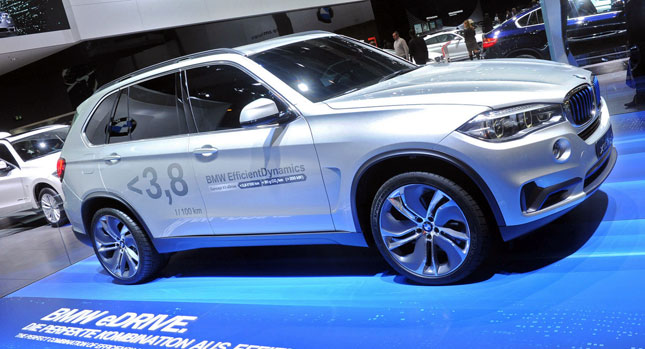  BMW Concept X5 eDrive is Looking for a Free Plug in Frankfurt