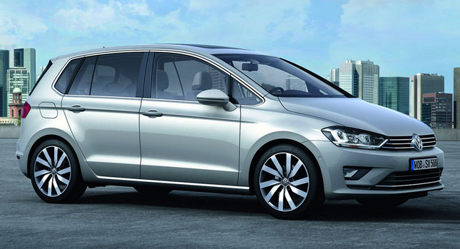 VW Golf Sportsvan Is the New Golf Plus in Pre-Production Clothes