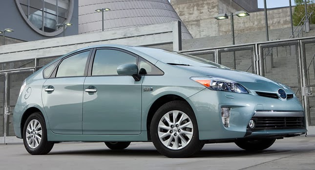  Toyota Slashes 2014 Prius Plug-in Prices by up to $4,620