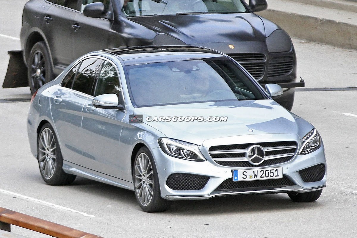 2015 Mercedes-Benz C-Class Sedan Exposed Without Any Camouflage