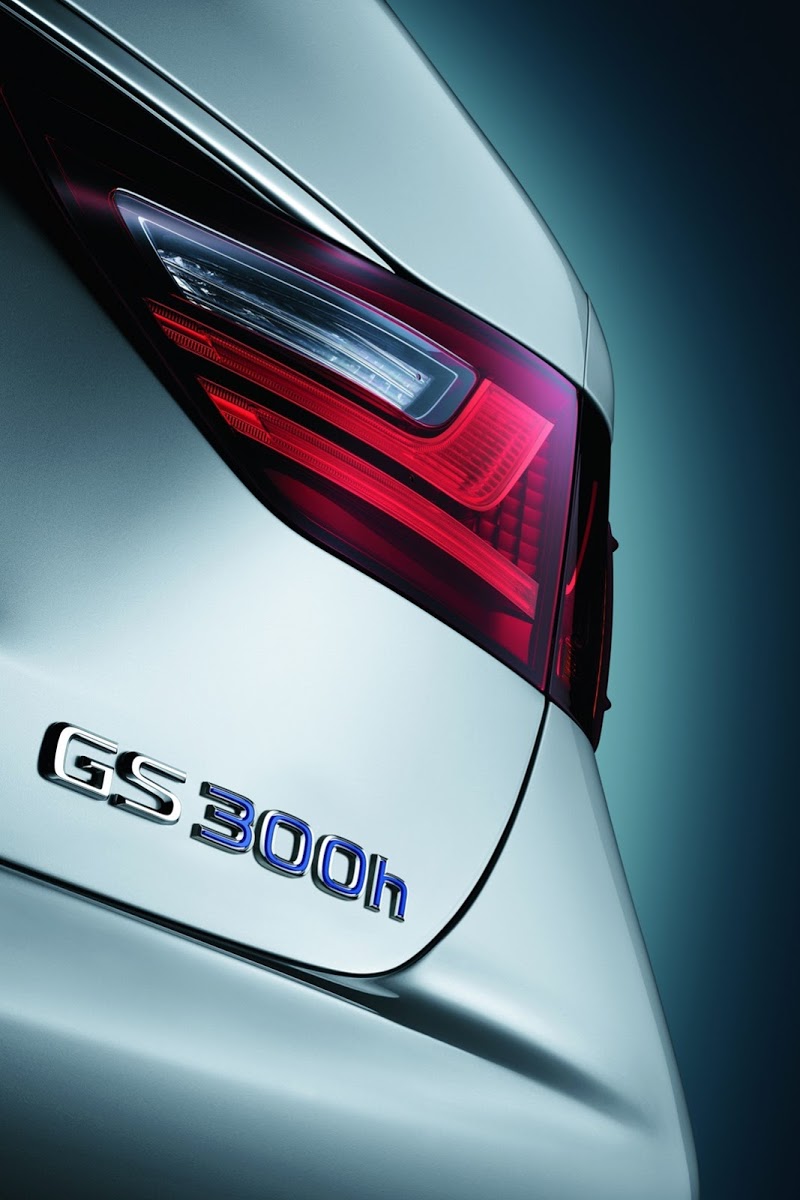 Lexus Targets Business Customers with New Edition of GS 300h in Europe