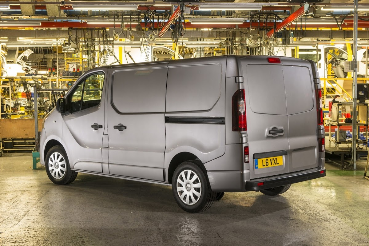 The French Connection: New Opel/Vauxhall Vivaro Get Fresh Looks and Renault  Engines