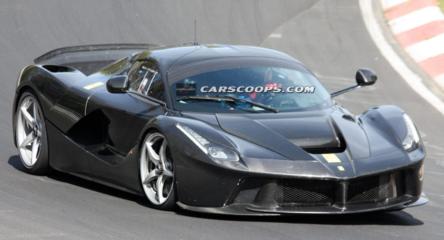  Is this a LaFerrari XX Prototype Running Around the Nürburgring?