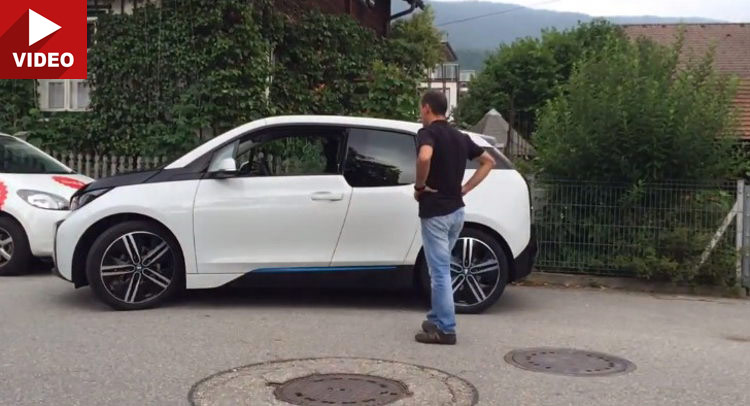  Watch a BMW i3 Park Itself With no Human Inside