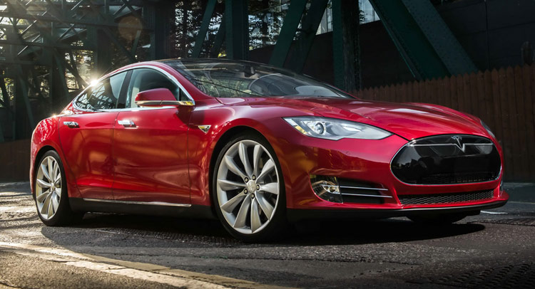  Tesla Gives the Model S an ‘Infinite-Mile’ Warranty