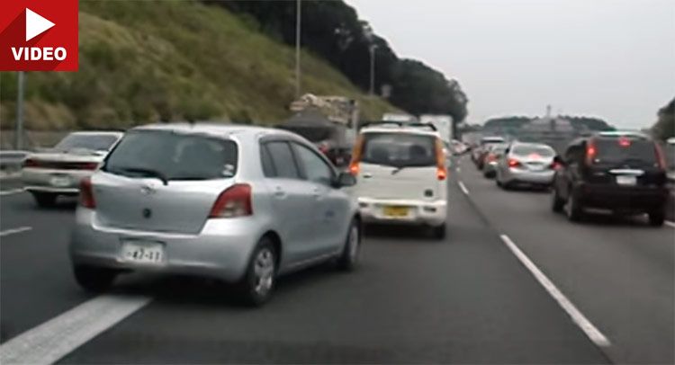  Watch What Japanese Drivers Do When You Let Them in Your Lane