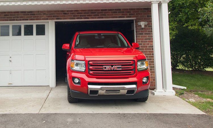  2015 Chevrolet Colorado and GMC Canyon Rated at 26 MPG Highway