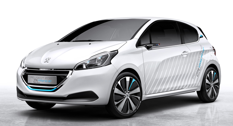  Air-Powered 208 HYbrid Air 2L Demonstrator is Peugeot’s Idea of Fuel Saving