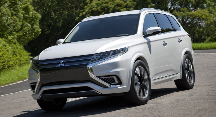  Mitsubishi’s Outlander PHEV Concept S Is How the Outlander Should Have Looked in the First Place