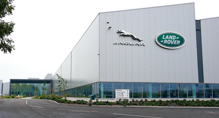  Jaguar Land Rover Opens New Engine Plant in the UK