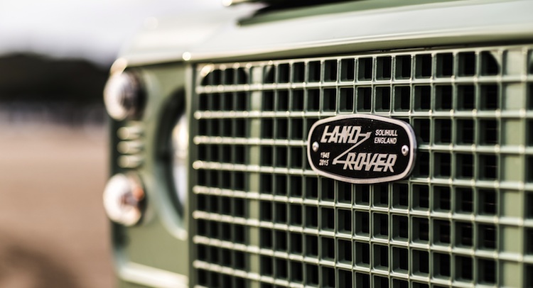  Start Saying Goodbye to Land Rover Defender with these Special Editions