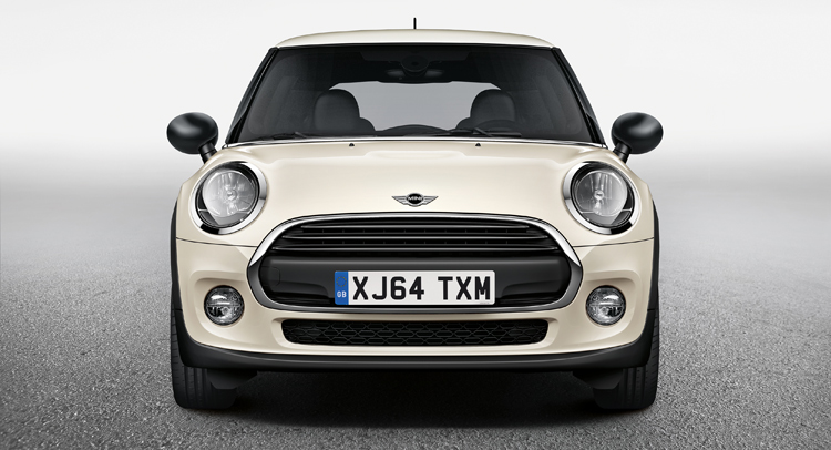  Mini One First 5 Door Is a 74HP Entry-Level Model