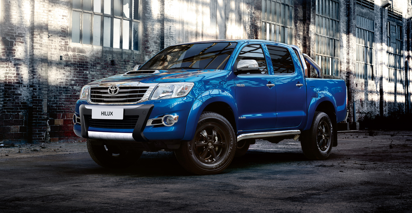 Toyota UK Launches Winter Conquering High Spec Hilux Invincible X 
