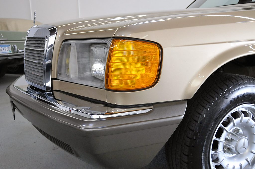 Canadian Kept 1982 Mercedes-Benz 300SD With Only 1,553 Miles In Garage ...