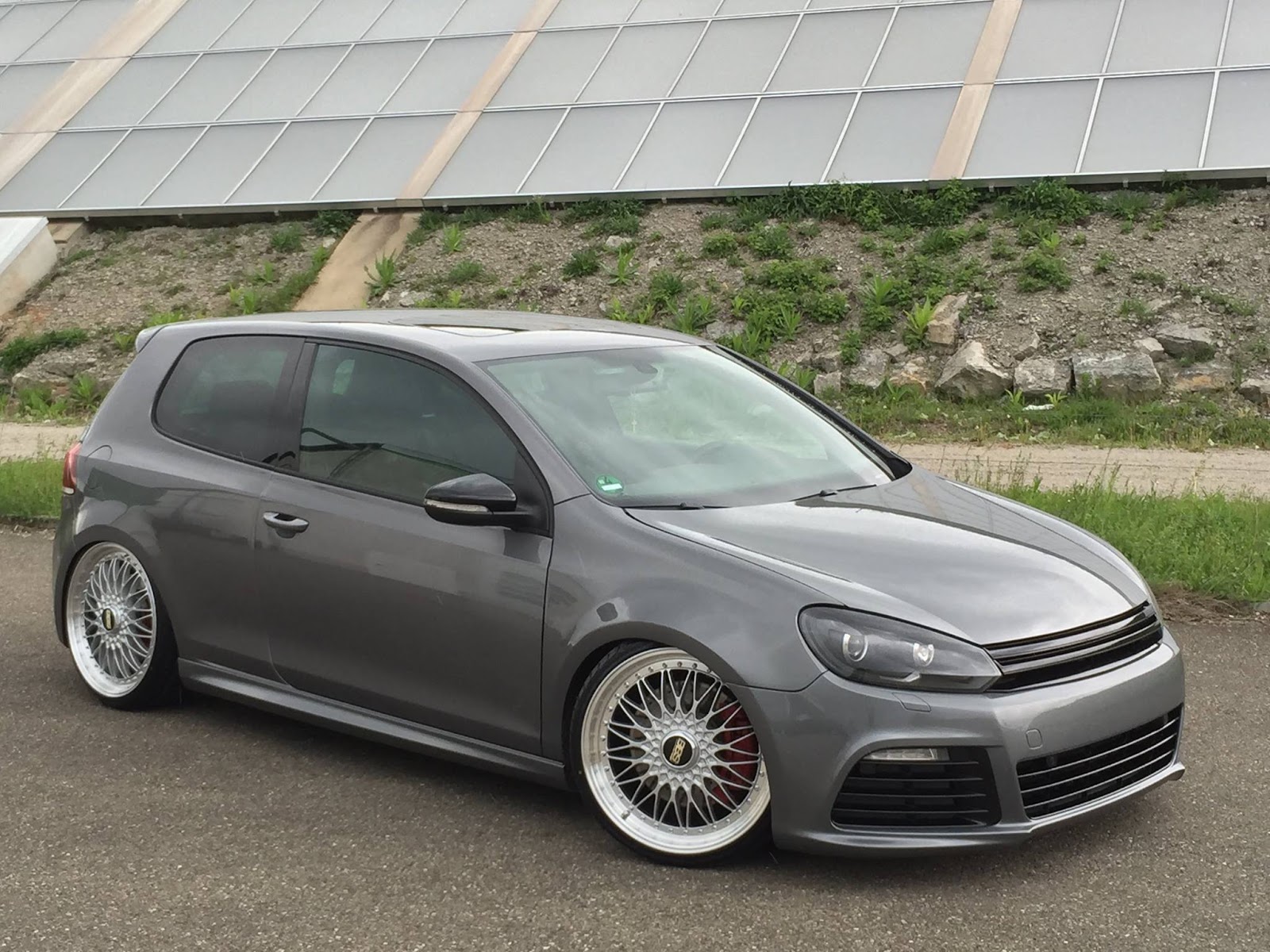 Volkswagen Golf 6 GTI капот