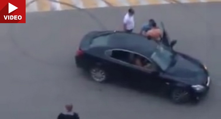  Moronic Traffic Incident Turns Into Street Fight With Incredible Ending