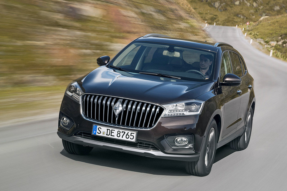 This Is Not A Buick It S Borgward S New Bx7 Suv Carscoops