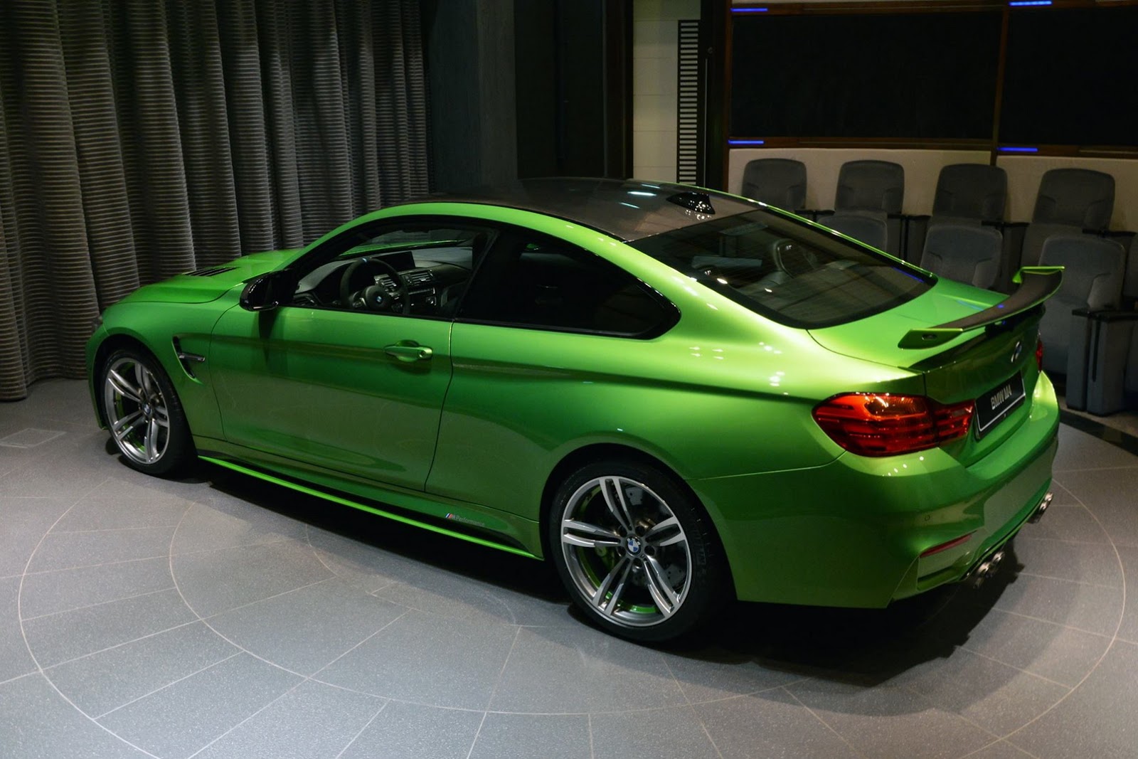 BMW 4 Coupe Green