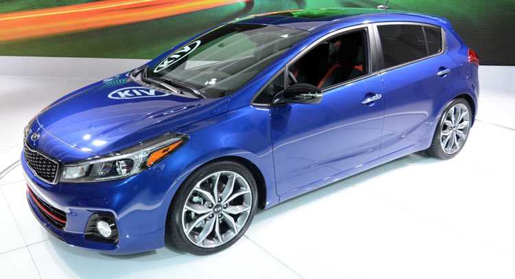  2017 KIA Forte5 Gains Dual-Clutch Gearbox And More Tech Inside