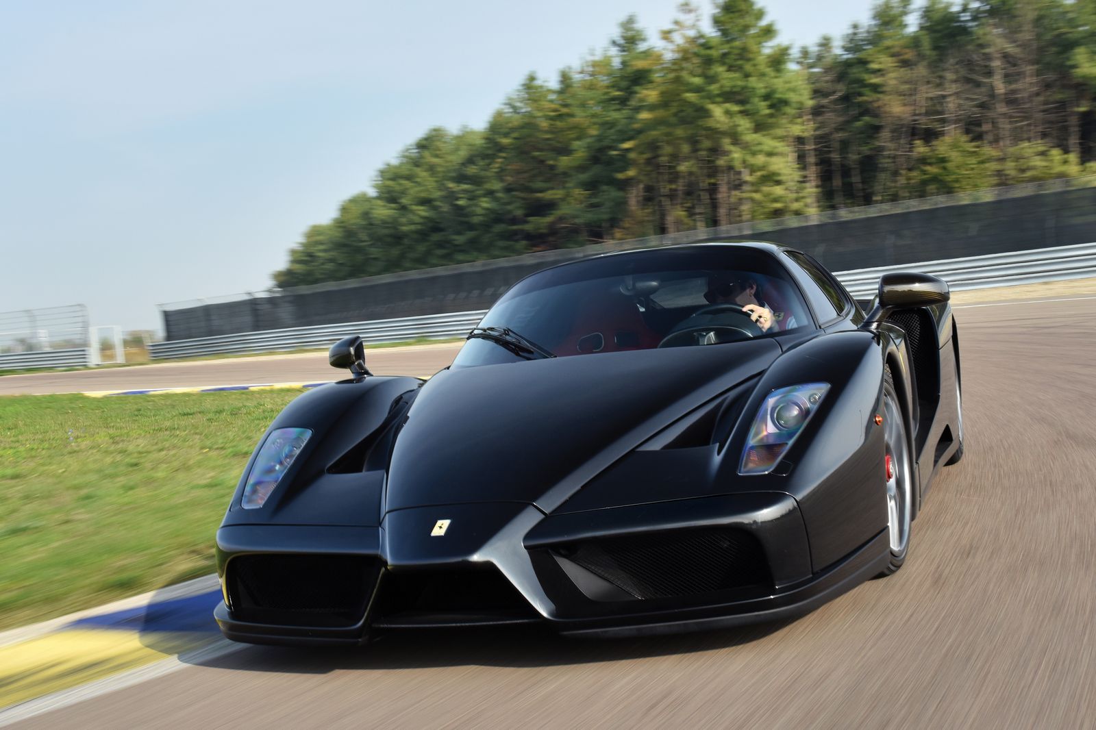 Rebuilt Black Ferrari Enzo Sells For 1 75 Million At Auction Carscoops
