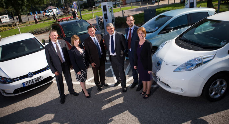  EV Charge Points Installed Along 1,100 Km Of UK Roads