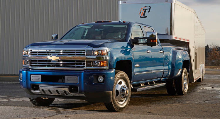  Chevy Silverado Improves Towing Ability With New Trailering Camera & Accessories