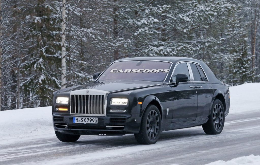 Rolls Royces 2018 Cullinan Suv Tested Under The Covers Of A Phantom