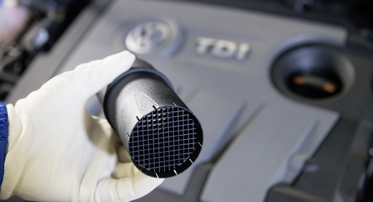  VW Destroyed Documents After EPA Allegations, Ex-Worker Claims