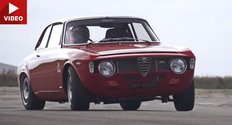 Watch The Alfaholics Classic Giulia Gta R 270 Sing On The Track Carscoops