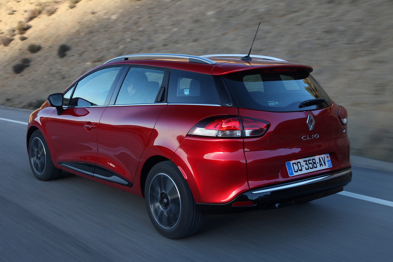 Renault Makes Clio Facelift More Appealing With Edition One