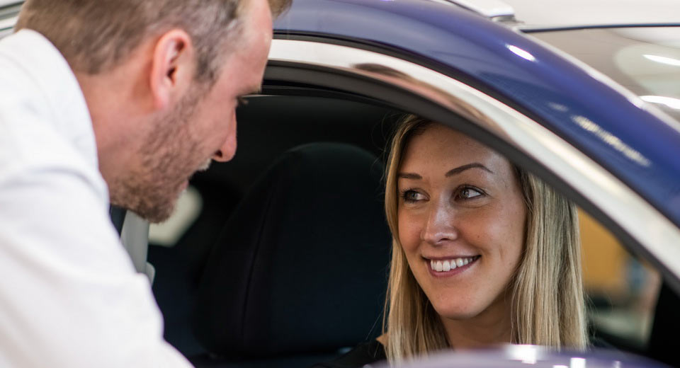  UK Survey Finds Millenials Research Next Car Online, Visit Dealers Just To Order