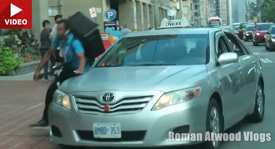  Toronto Taxi Driver Deliberately Hits Cyclist