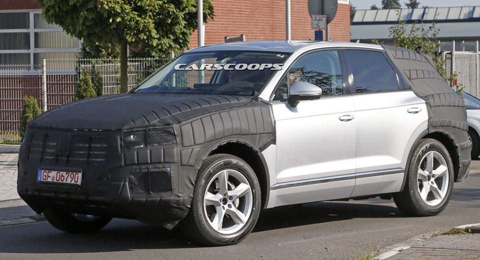  Next-Generation Volkswagen Touareg Scooped With Updated Design