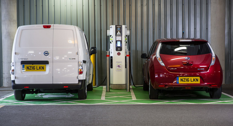  EV Charging Locations Predicted To Surpass The Number Of Gas Stations In UK By 2020