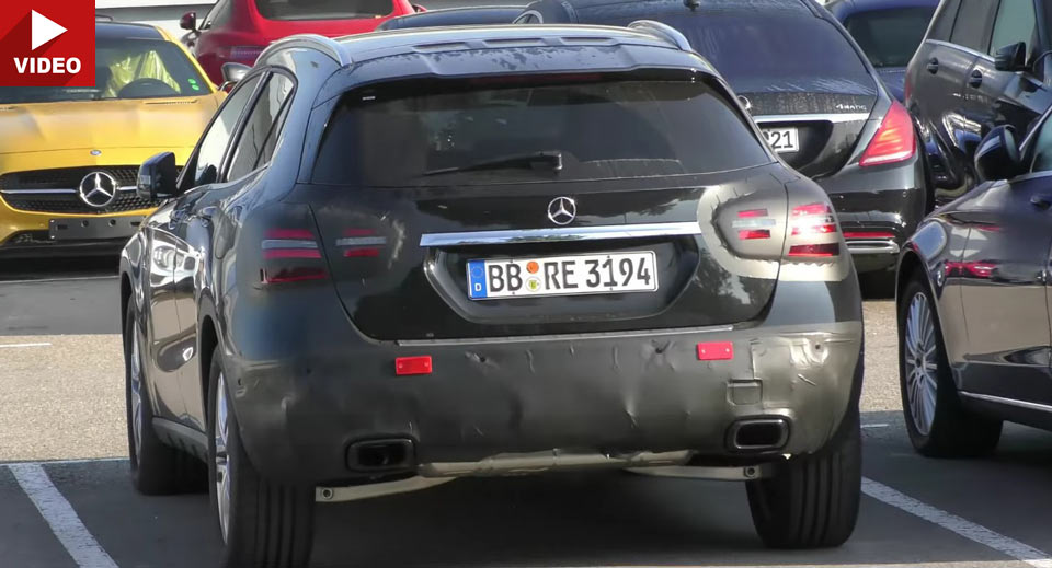  Mercedes-Benz GLA Facelift Tries To Blend In With Its Bigger Siblings