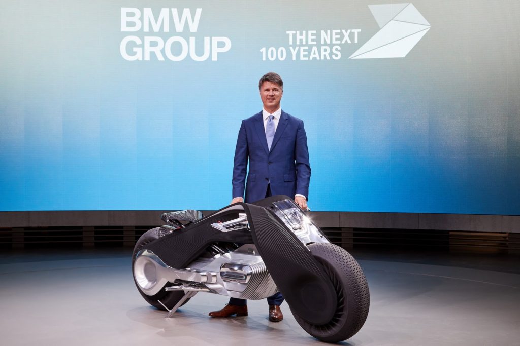 bmw motorcycle self balancing