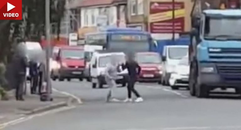 This Has To Be The Most Tamed Road Rage Fist Fight We’ve Ever Seen ...